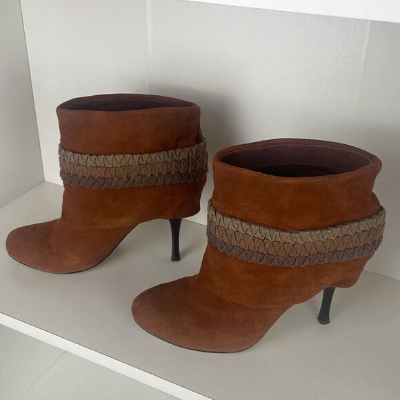 Tracy Reese Piper Brown Suede Ankle Boots 7.5 - Picture 1 of 13
